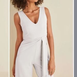 VENUS White Jumpsuit with V-Neck and Tie Waist